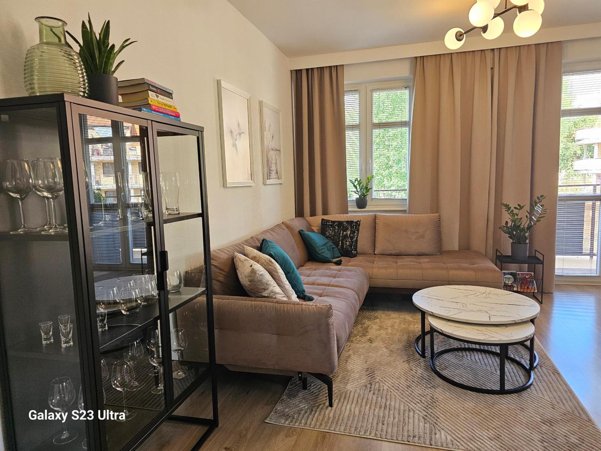 Apartament W Centrum Z Widokiem Na Jeziorko ケントシン エクステリア 写真